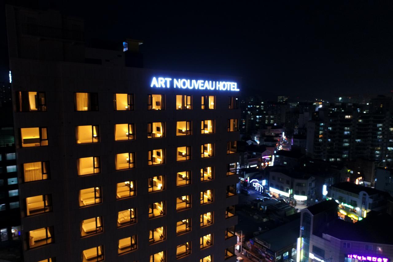 Geoje Artnouveau Suite Hotel Exterior foto