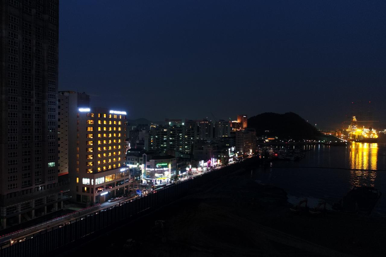 Geoje Artnouveau Suite Hotel Exterior foto