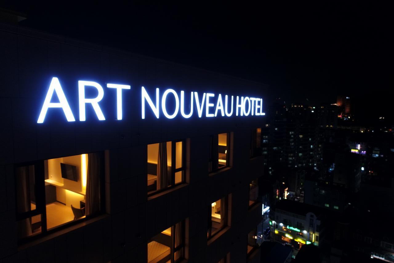 Geoje Artnouveau Suite Hotel Exterior foto